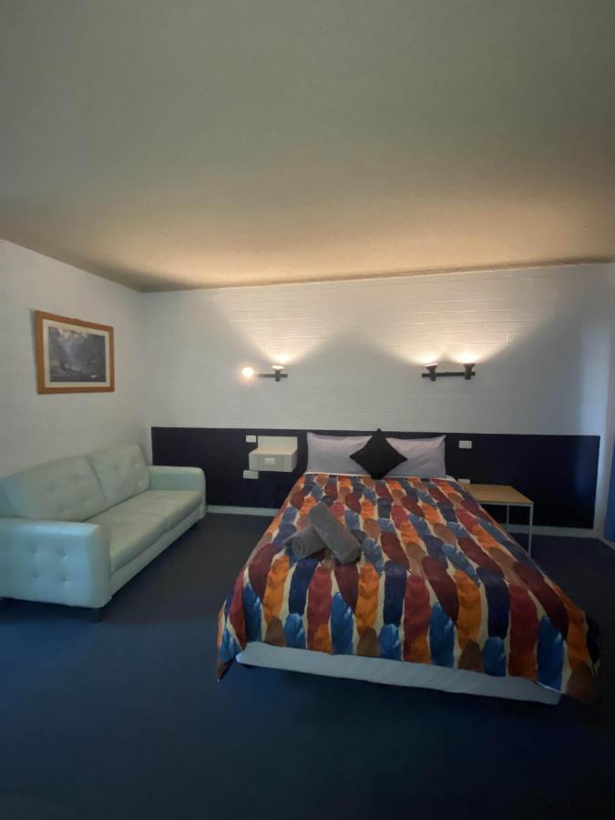Capri Motel Белренелд Екстер'єр фото