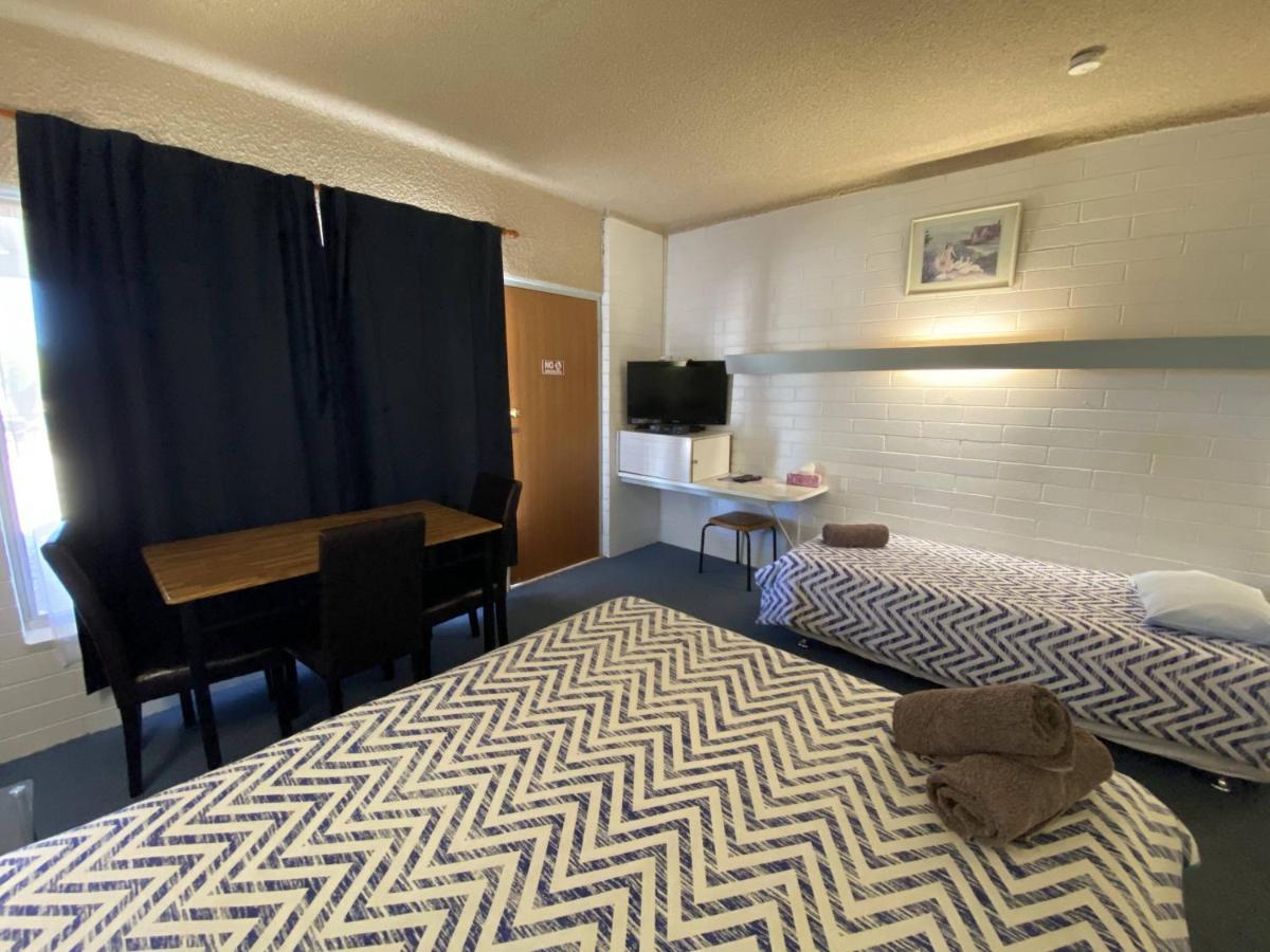 Capri Motel Белренелд Екстер'єр фото